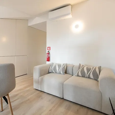 Casa Da Vanguarda By Se * Braga